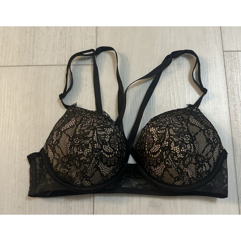 Victoria's Secret Bombshell Plunge Add 2 Cups Sz 32B Black Floral Lace Strappy